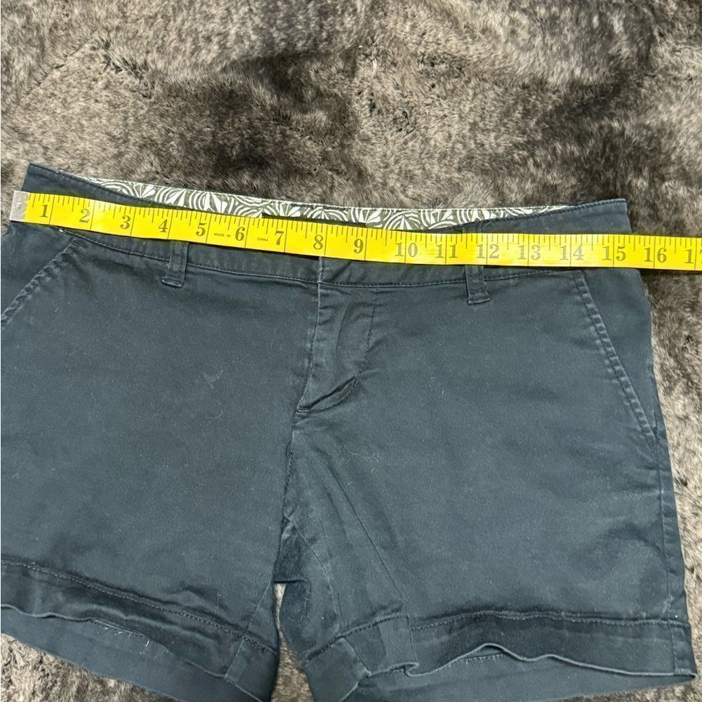Volcom Women Junior Size 3 Black Stretch Cotton Blend Chino Shorts - Picture 13 of 15